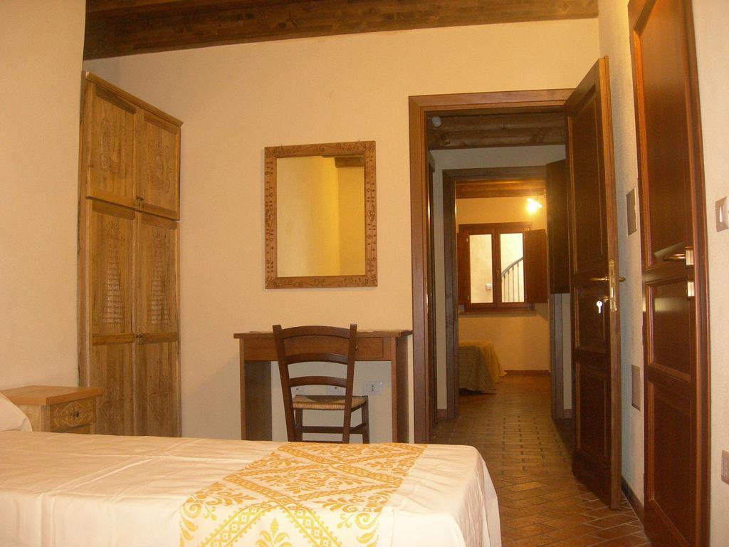 Agriturismo Battaglia Villamassargia Ruang foto